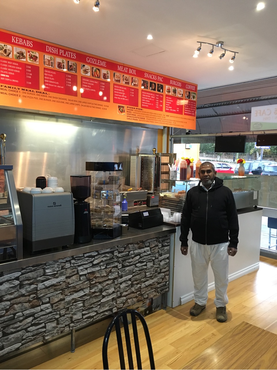 Bassendean Kebab and Cafe | Shop 7/63 Old Perth Rd, Bassendean WA 6054, Australia | Phone: (08) 6150 2354