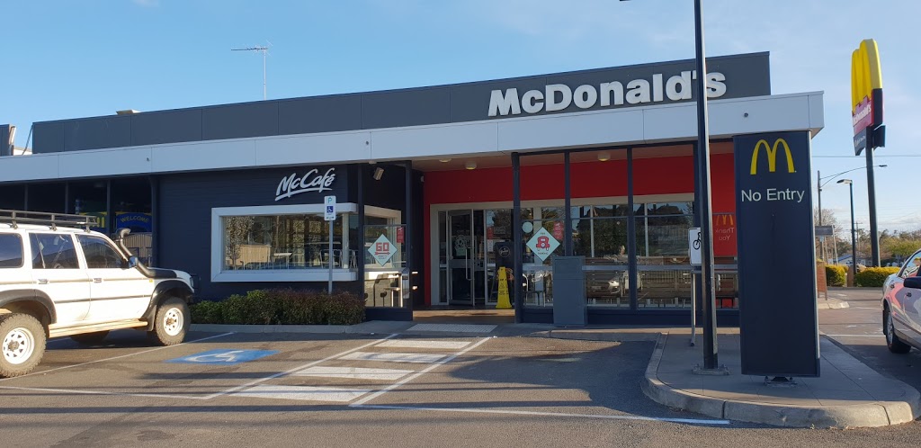 McDonalds Stawell | cafe | 57 Seaby St, Stawell VIC 3380, Australia | 0353585761 OR +61 3 5358 5761
