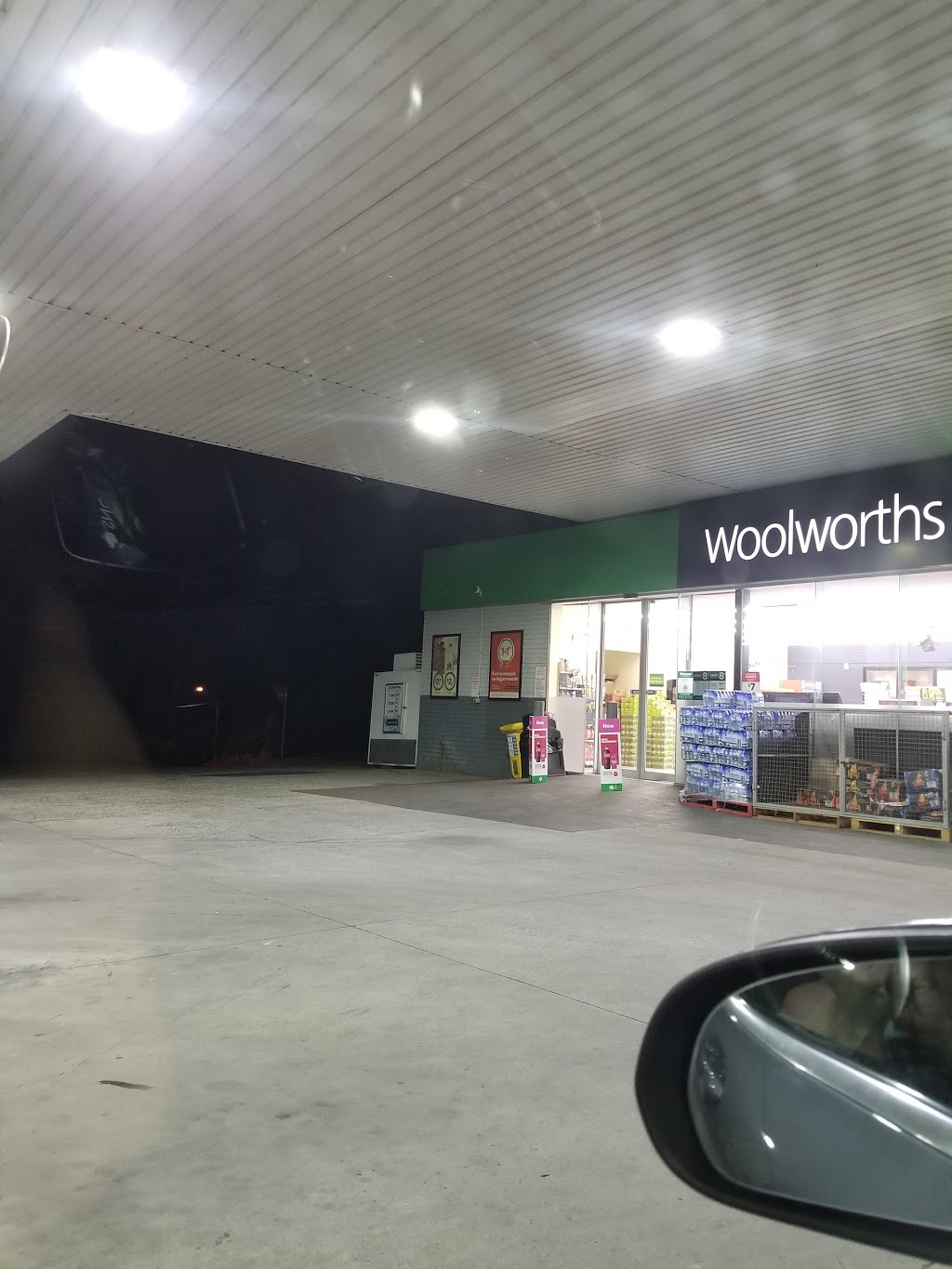 Caltex Woolworths | gas station | 2/699 Boronia Rd, Wantirna VIC 3152, Australia | 0398870615 OR +61 3 9887 0615