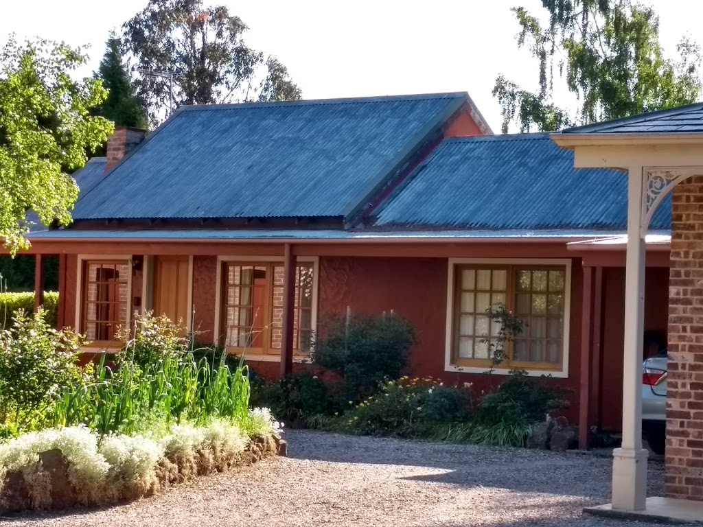 Tahara Cottage | lodging | 47 Meander Valley Rd, Deloraine TAS 7304, Australia | 0438147516 OR +61 438 147 516