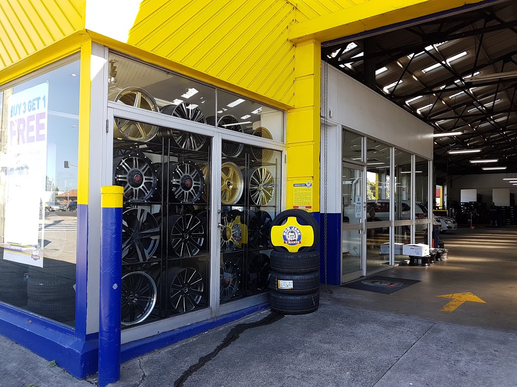 Bob Jane T-Marts | car repair | 1503 Dandenong Road Cnr Warrigal & Dandenong Rds, Oakleigh VIC 3166, Australia | 0395684366 OR +61 3 9568 4366