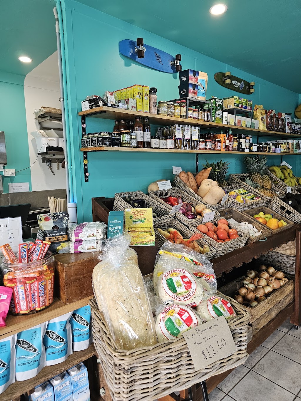 The Island Grocer & Deli | 4/29 Mooloomba Rd, Point Lookout QLD 4183, Australia | Phone: (07) 3245 1452