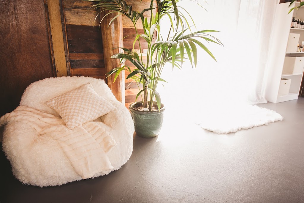 Self Love Retreat | 494 Hodges Rd, Mount Mort QLD 4340, Australia | Phone: 0432 020 710