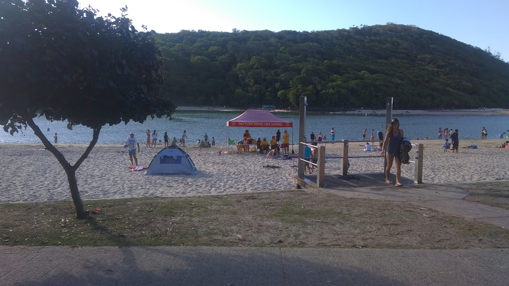 Tallebudgera creek beach | 218 Tallebudgera Dr, Palm Beach QLD 4221, Australia