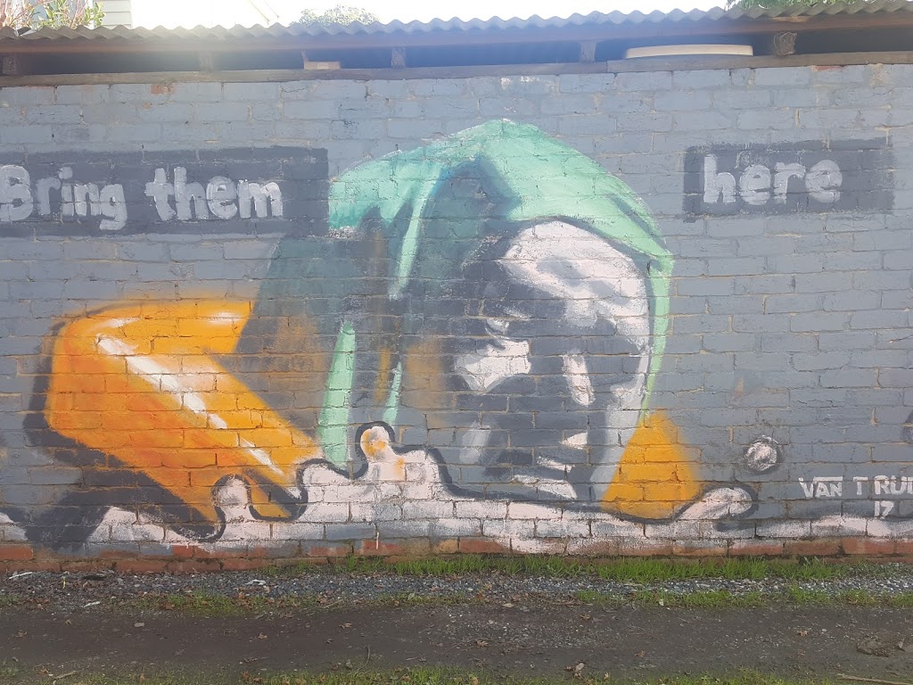 Van T Rudd refugee mural | 94 Empress Ave, Kingsville VIC 3012, Australia
