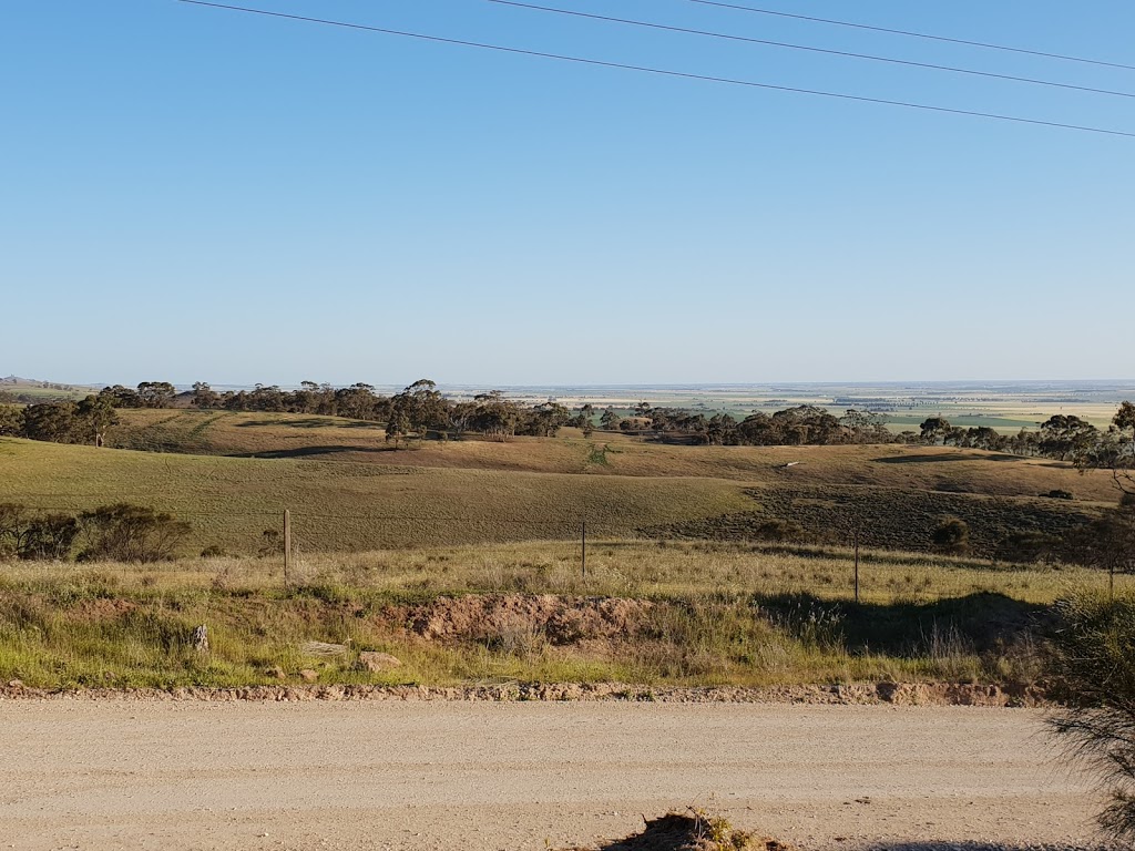 Brooks lookout | museum | 96 Old Blyth Rd Boconnoc Park Old Blyth Rd, Boconnoc Park SA 5453, Australia