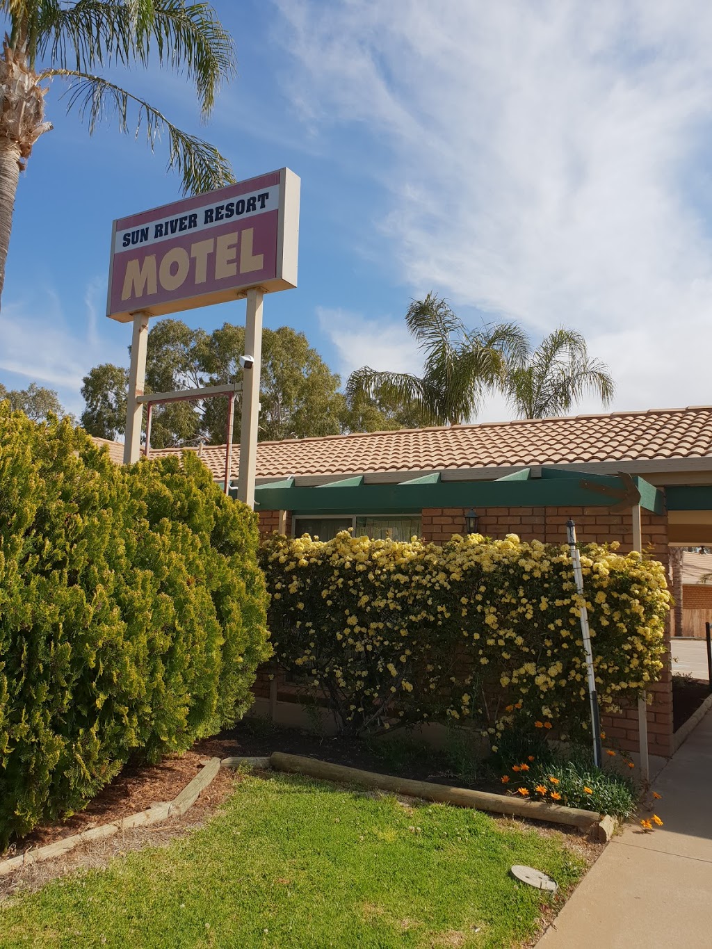 Sun River Resort Motel | lodging | 5 Silver City Hwy, Buronga NSW 2739, Australia | 0350228871 OR +61 3 5022 8871