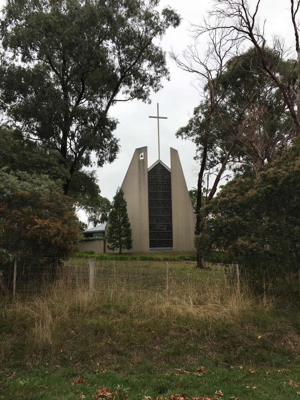 The Church of the Resurrection | church | 6 Honour Ave, Mount Macedon VIC 3441, Australia | 0354284038 OR +61 3 5428 4038