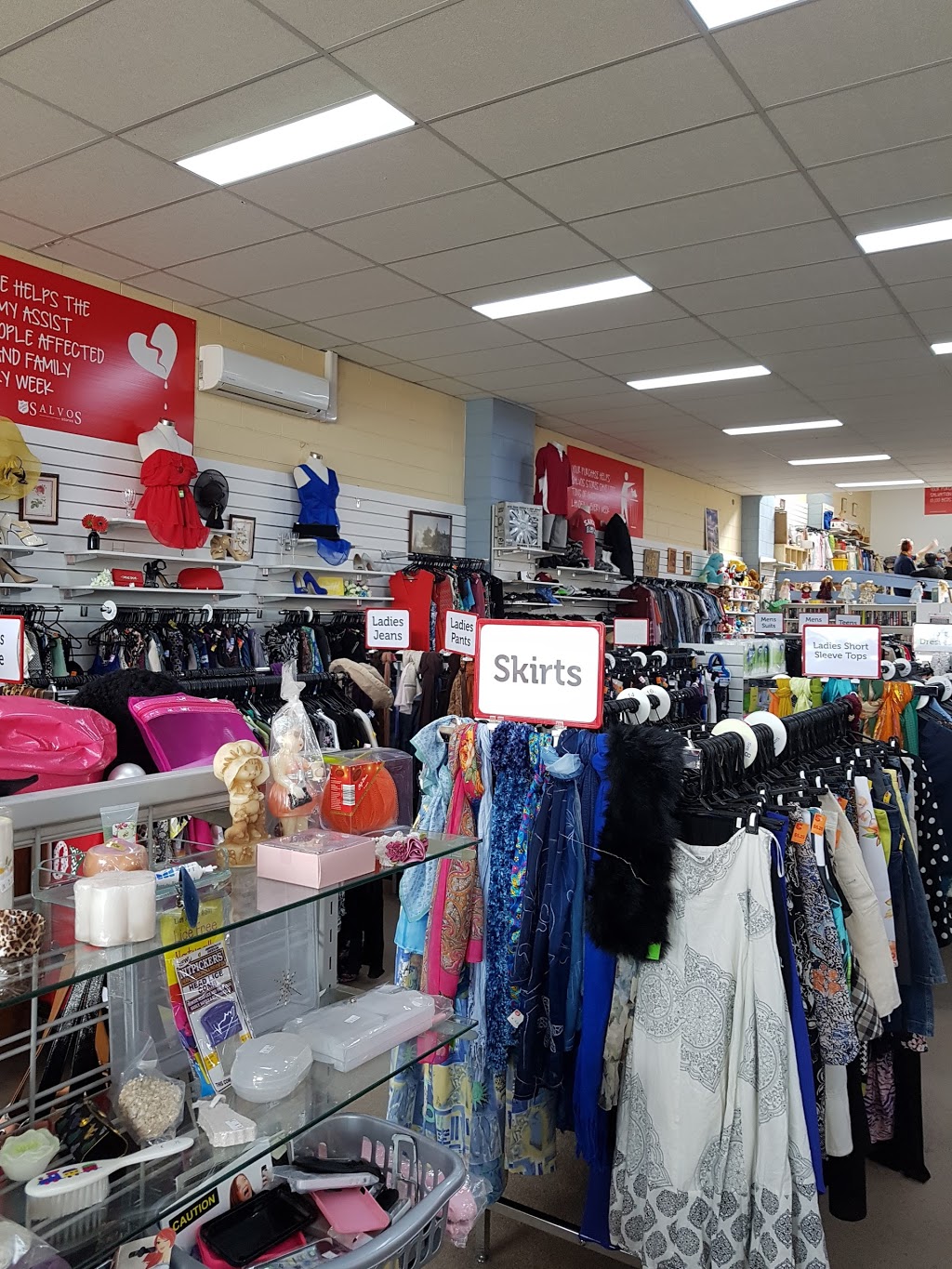 Salvos Stores Boronia | store | 274 Dorset Rd, Boronia VIC 3155, Australia | 0397611024 OR +61 3 9761 1024