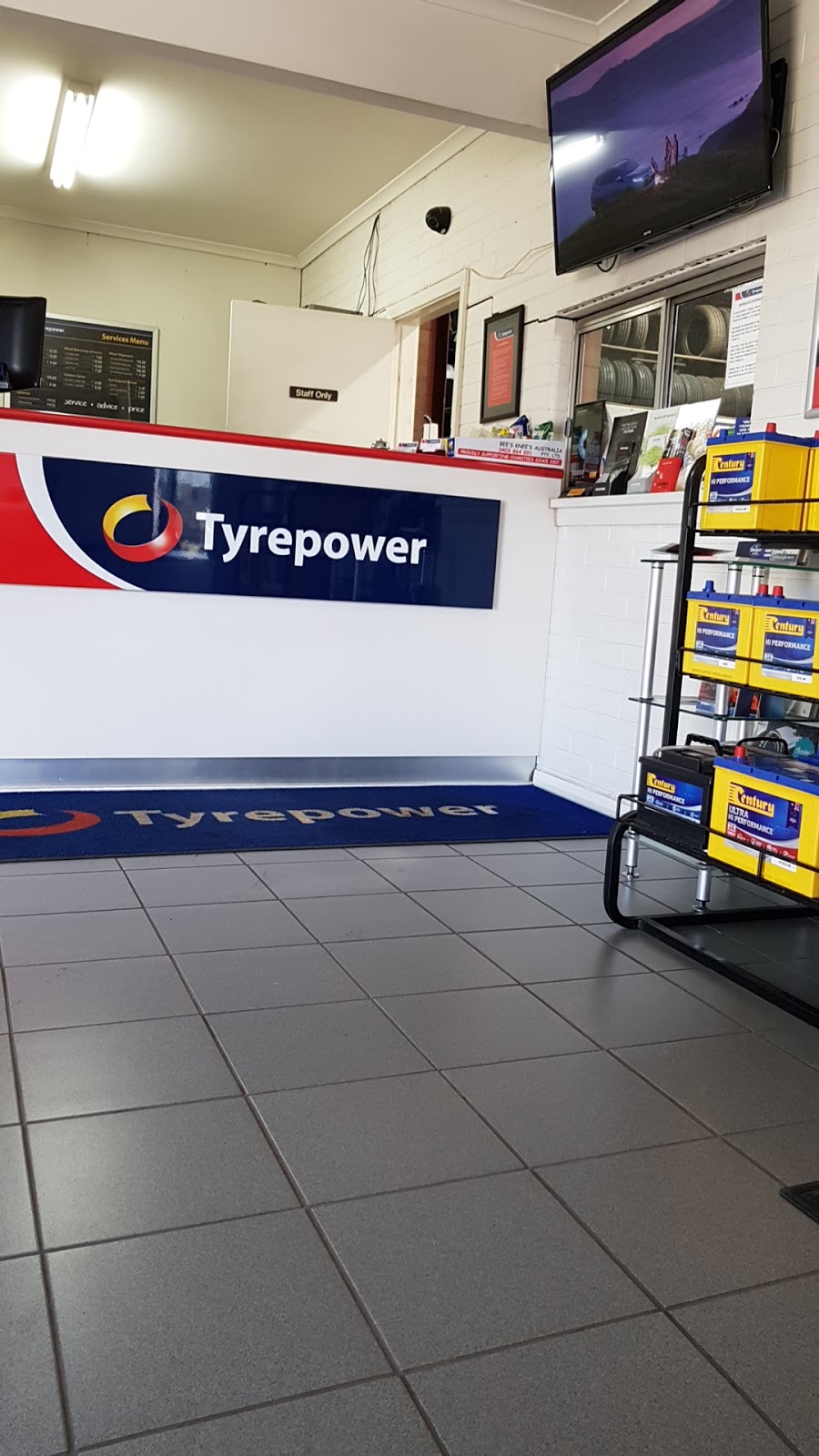 Tyrepower Melton | 146-148 High St, Melton VIC 3337, Australia | Phone: (03) 9743 5592