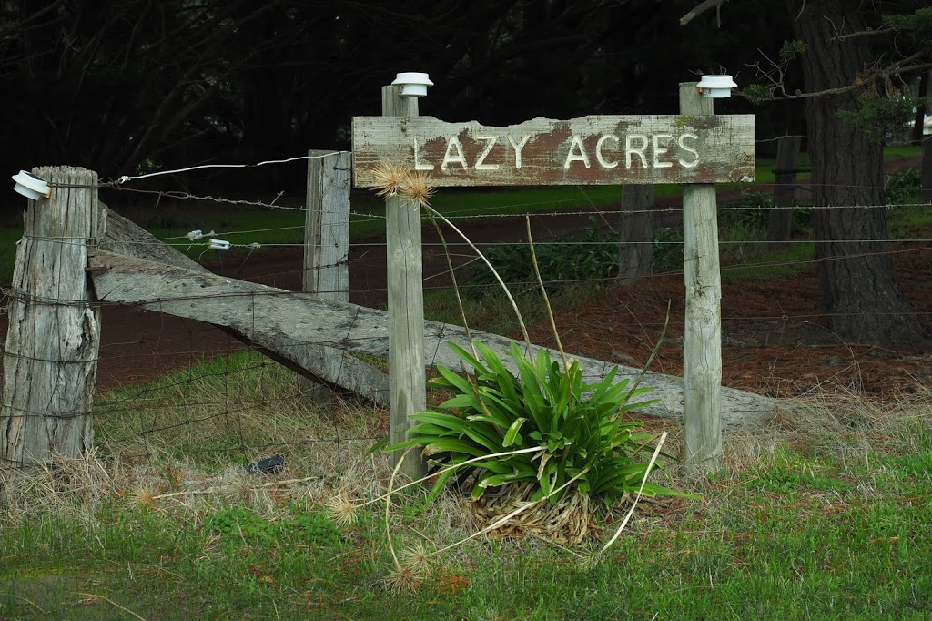 Lazy Acre Log Cabins | real estate agency | 35 Roadknight St, Lakes Entrance VIC 3909, Australia | 0418516555 OR +61 418 516 555