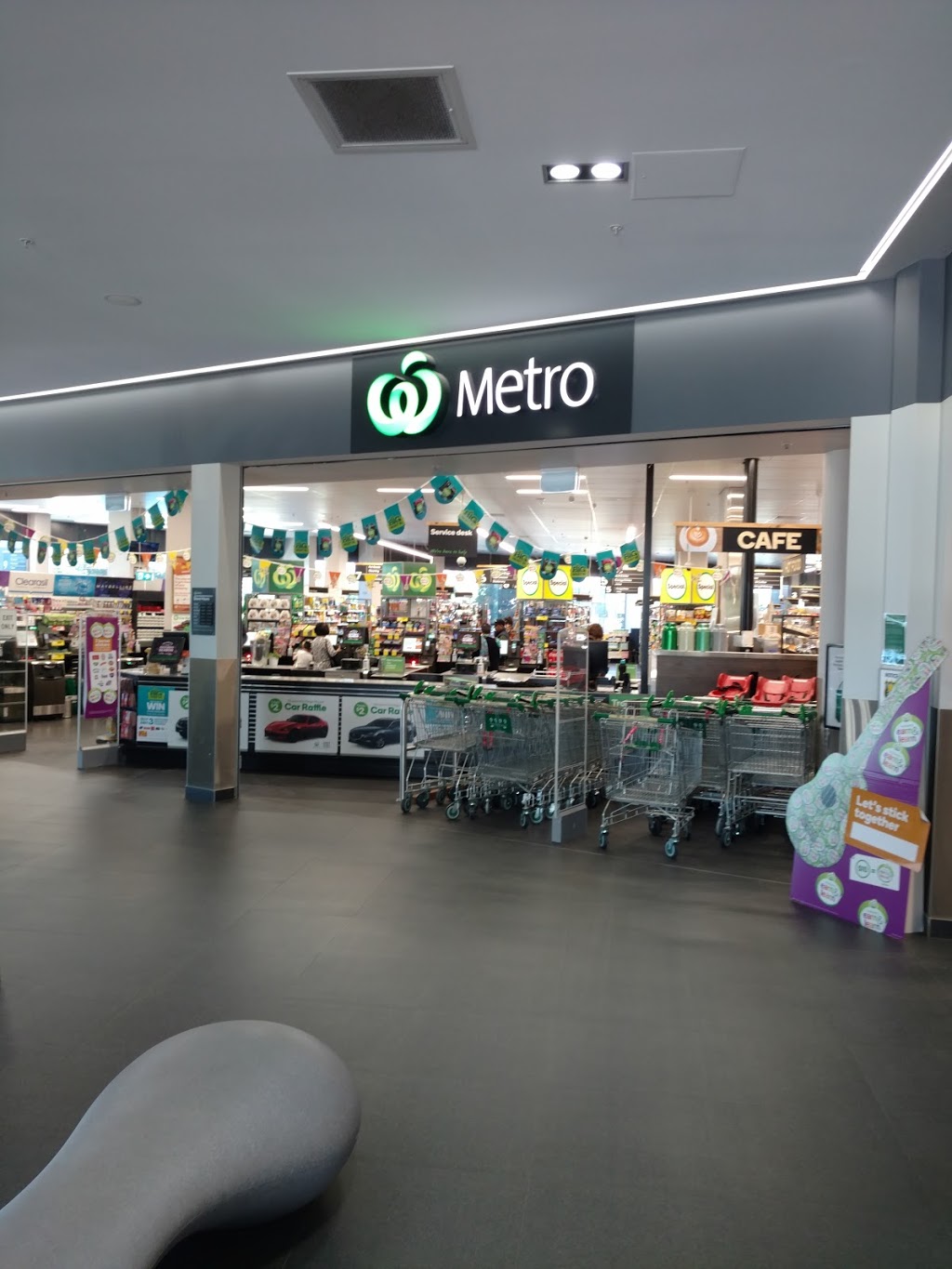 Woolworths Broadwater (Metro) | supermarket | 48 Brighton Parade, Southport QLD 4215, Australia | 0755583267 OR +61 7 5558 3267