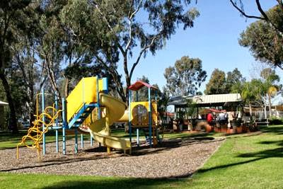 Discovery Parks - Moama West | campground | Merool Rd, Moama NSW 2731, Australia | 1800674239 OR +61 1800 674 239