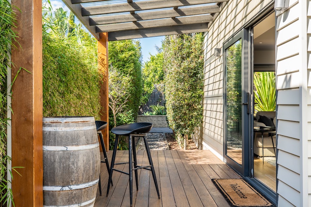 Earimil Villas | 16 Earimil Dr, Mount Eliza VIC 3930, Australia | Phone: 0421 768 382
