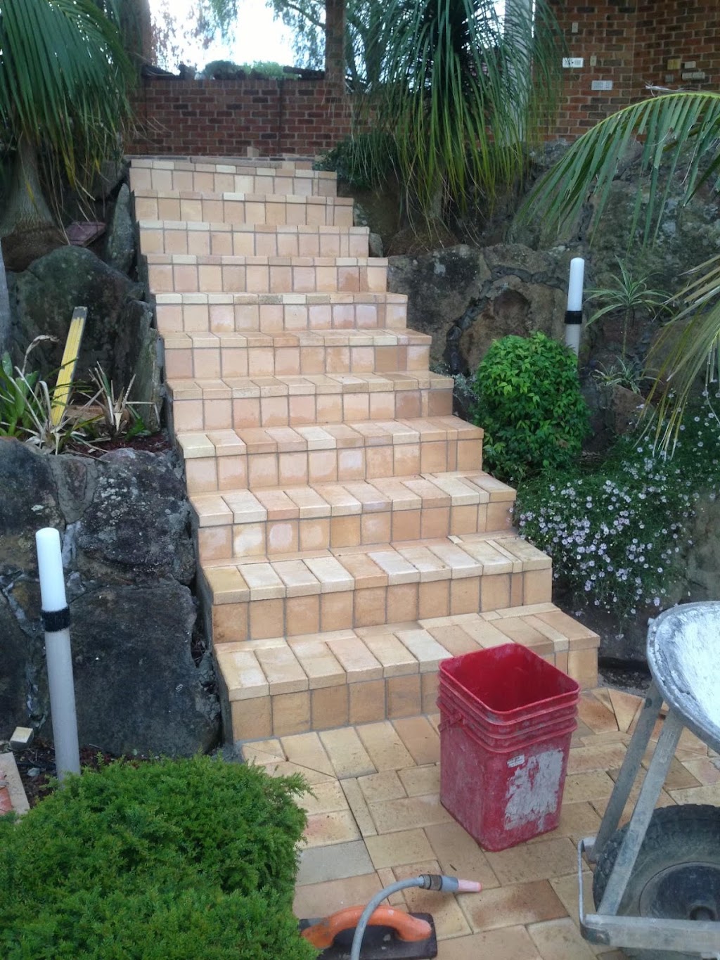 Bens Landscaping & Pool slides | 12 Forresters Cl, Woodbine NSW 2560, Australia | Phone: 0417 439 272