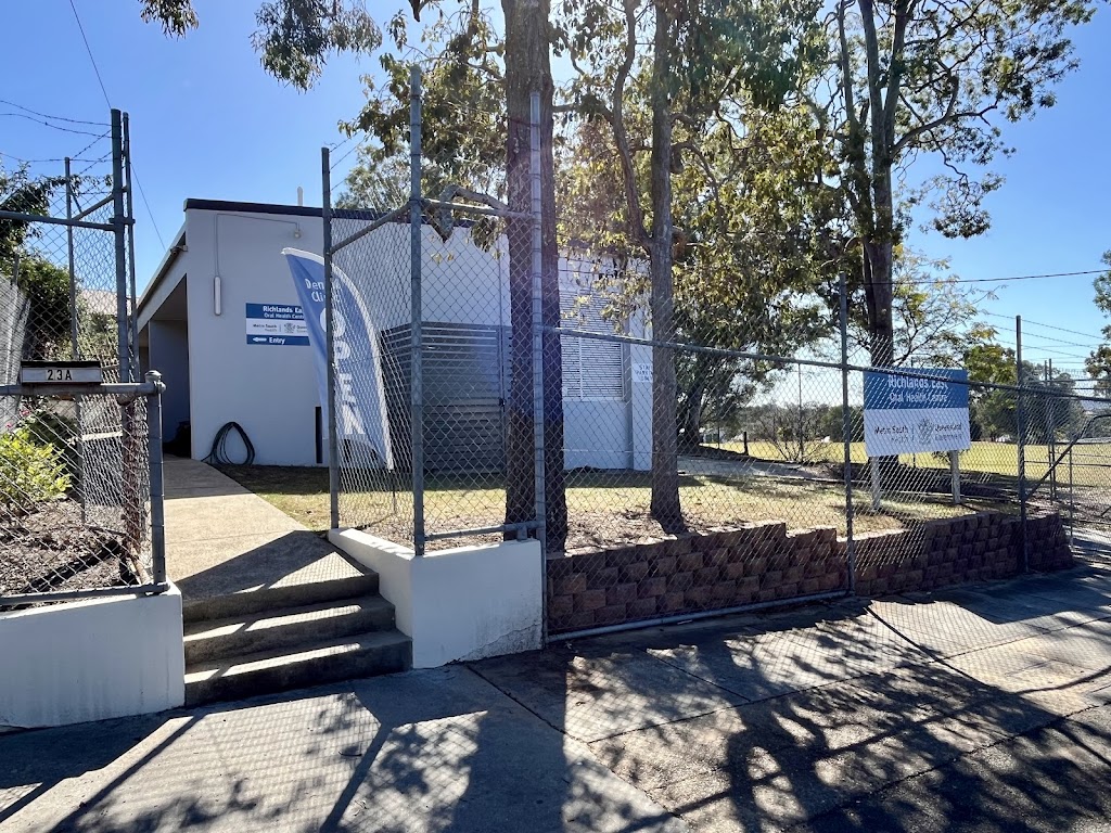 Richlands East Oral Health Clinic | 23a Columba St, Inala QLD 4077, Australia | Phone: 1300 300 850