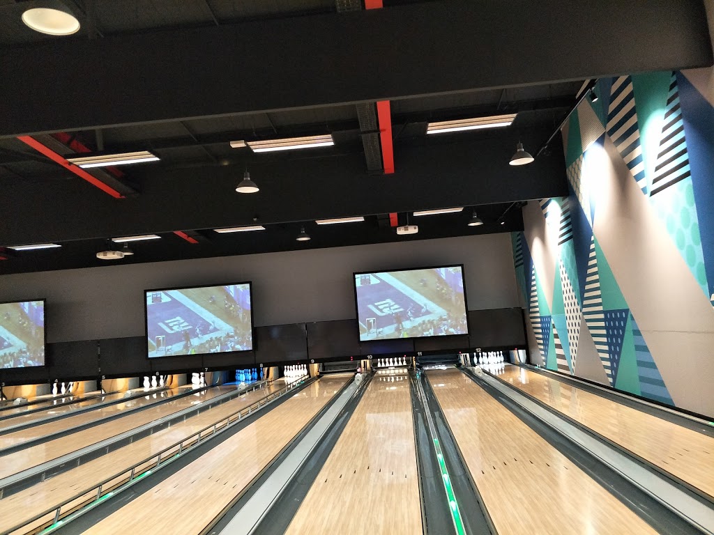 Kingpin Darwin | bowling alley | 1 Neale St, Darwin City NT 0820, Australia | 132695 OR +61 132695