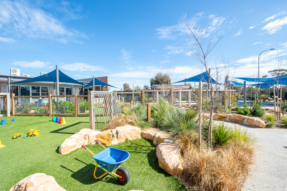 Busy Bees at Noarlunga Downs | school | 2/8 Lovelock Dr, Noarlunga Downs SA 5168, Australia | 0870780037 OR +61 8 7078 0037