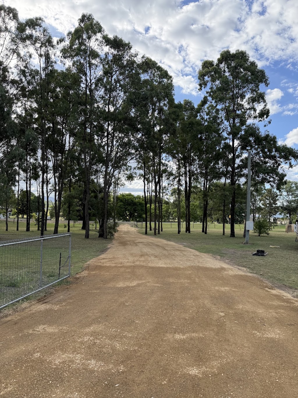 LEE CIVIL AND EARTHWORKS | 44 Adam Dr, Aratula QLD 4309, Australia | Phone: 0409 938 699