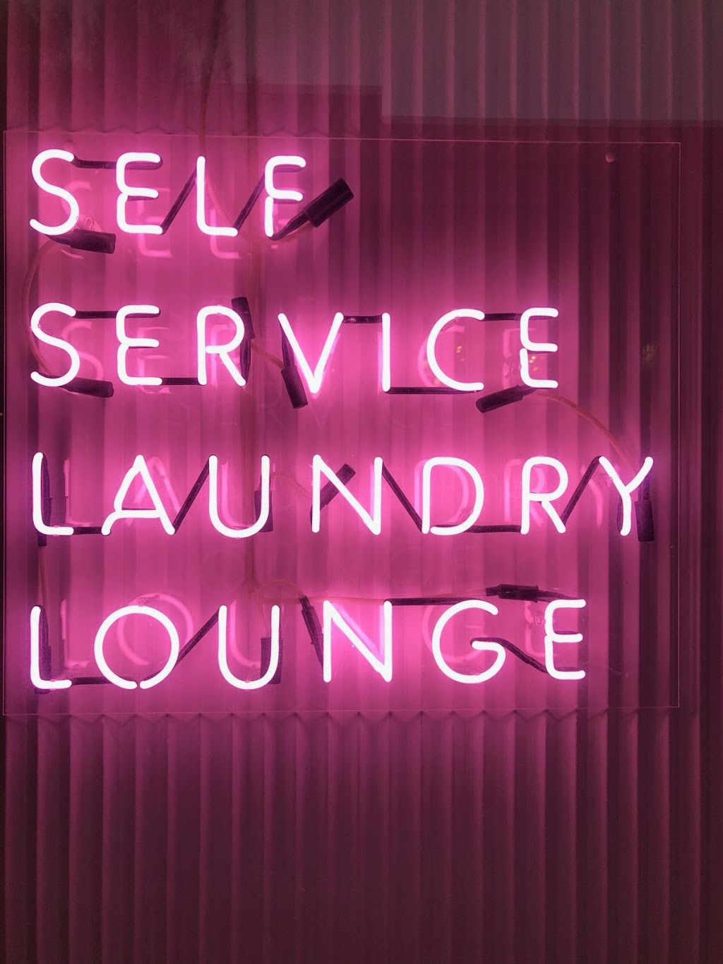 Foam Laundry Lounge | laundry | 6 Flood St, Bondi NSW 2026, Australia | 0414329220 OR +61 414 329 220