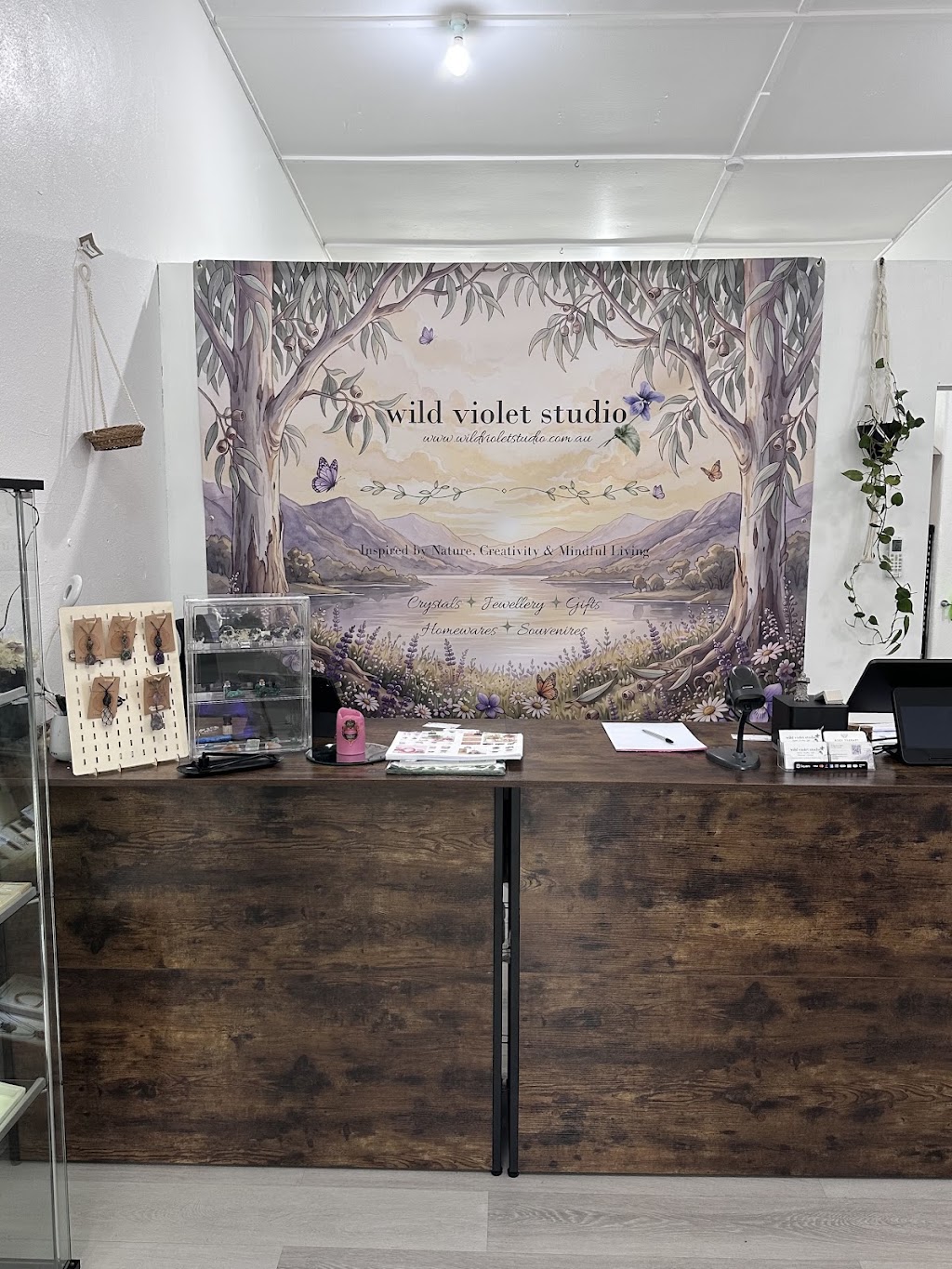 Wild Violet Studio | 15 Main St, Eildon VIC 3713, Australia | Phone: 0493 291 315