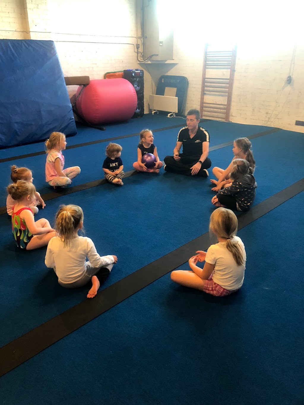 Invert Gymnastics | 1A Gulson St, Goulburn NSW 2580, Australia | Phone: 0400 665 231