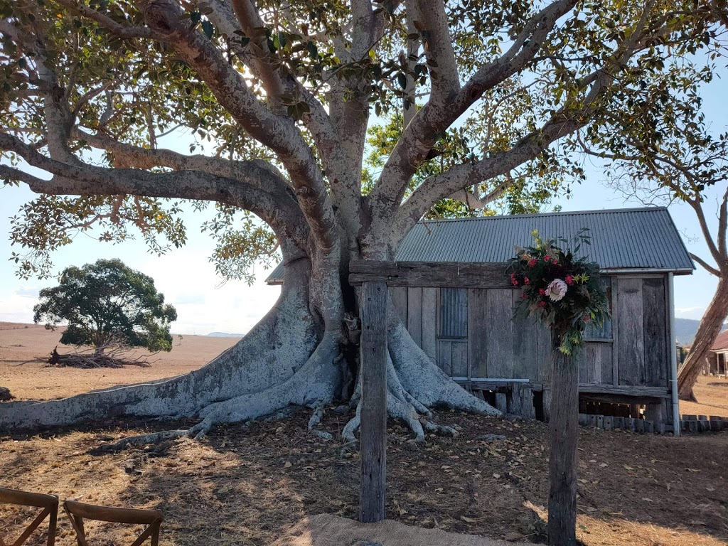 Bebes Farmhouse - Ceremony Venue | 2505 Wivenhoe Somerset Rd, Bryden QLD 4312, Australia | Phone: 0402 498 635