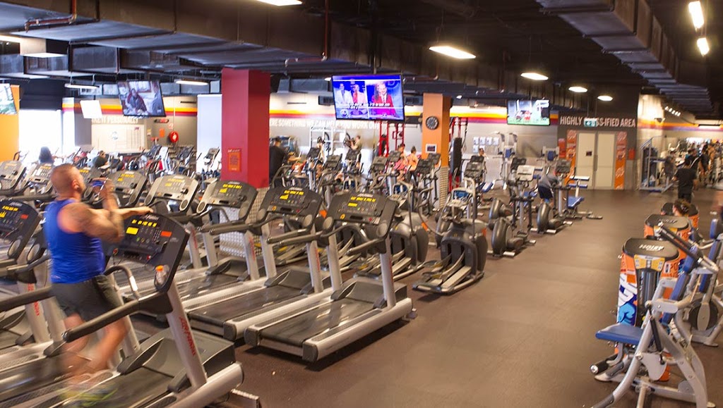 Crunch Fitness Bankstown | gym | level 3 Bankstown Central Shopping Centre, Rickard Rd, Bankstown NSW 2200, Australia | 0280888807 OR +61 2 8088 8807