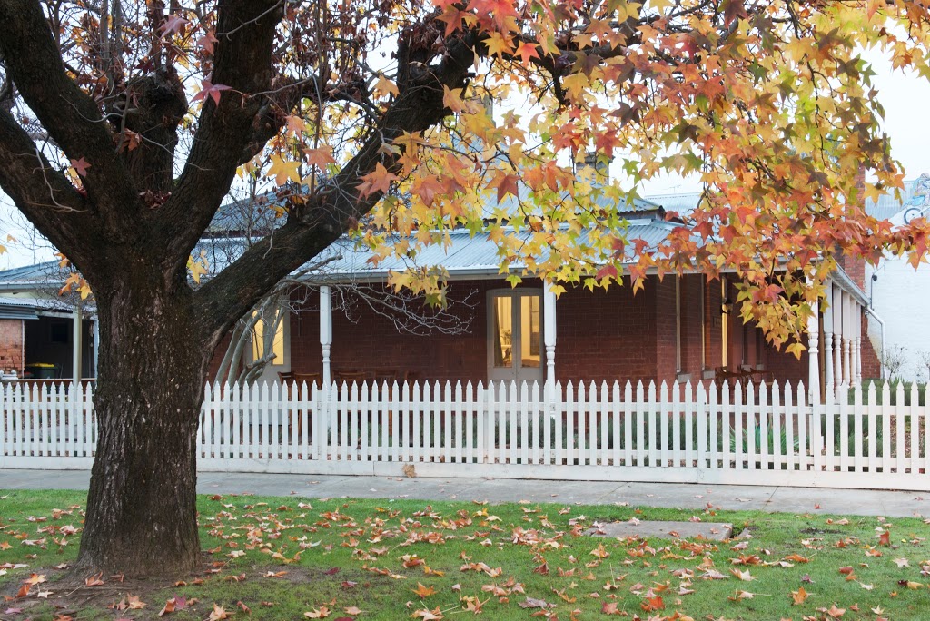 Rothery House | lodging | 86A Myrtle St, Myrtleford VIC 3737, Australia | 0424867379 OR +61 424 867 379
