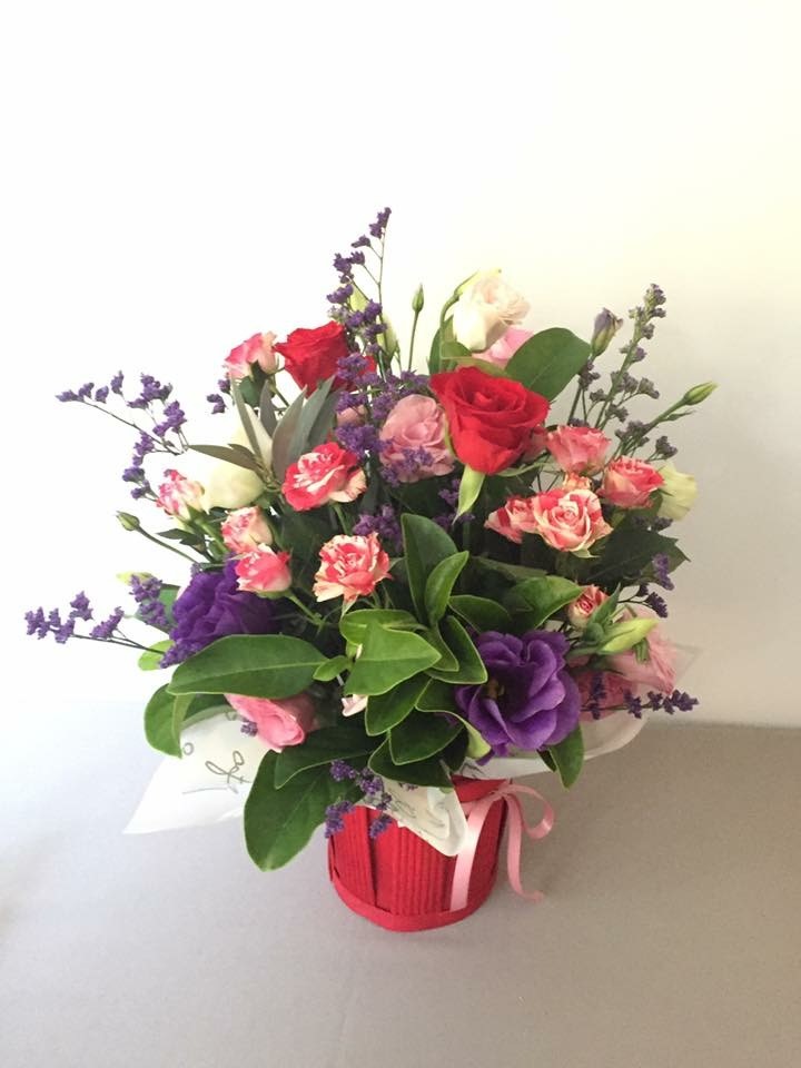 Mays Fresh Flowers | Shop 50, Eastlakes Shopping Centre, 19 Evans Ave, Eastlakes NSW 2018, Australia | Phone: (02) 9669 5438