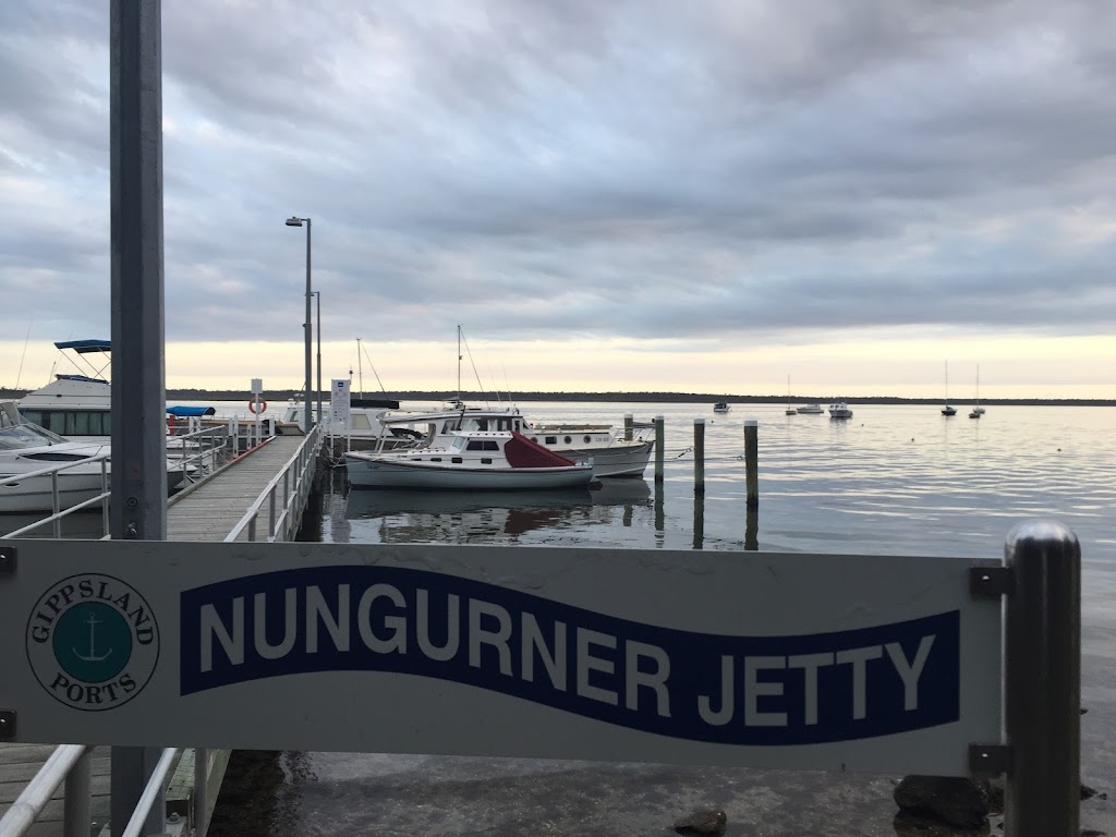 Nungurner Jetty View Cabins | 230 Nungurner Jetty Rd, Nungurner VIC 3909, Australia | Phone: (03) 5156 0432