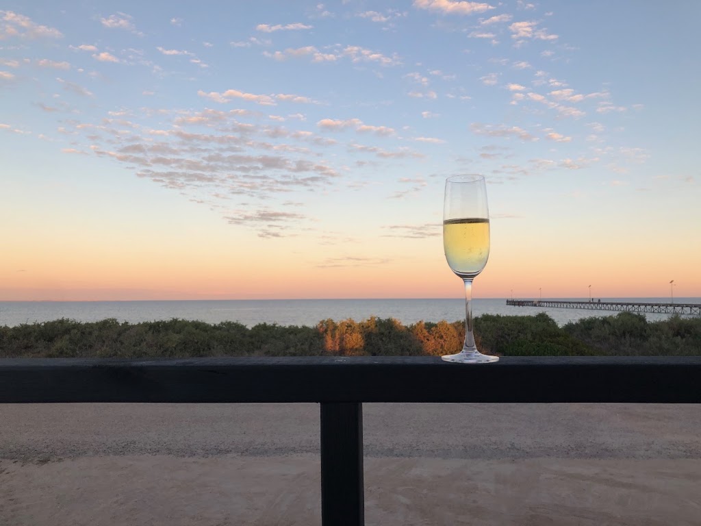 Fowlers Bay Ocean View Cabins | 19 Esplanade, Fowlers Bay SA 5690, Australia | Phone: (08) 8625 6143