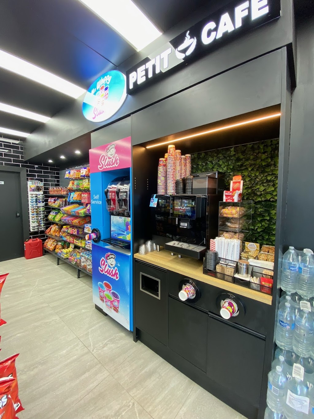 Metro Petroleum Sunnybank | 138 McCullough St, Sunnybank QLD 4109, Australia | Phone: (07) 3108 6722