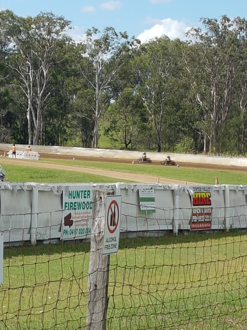 Kurri Kurri Speedway Club | 73-81 Dickson Rd, Loxford NSW 2326, Australia | Phone: 0417 467 872