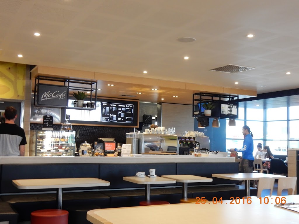 McDonalds Dalyellup | Cnr Norton Promenade &, Tiffany Centre, Dalyellup WA 6230, Australia | Phone: (08) 9795 1820