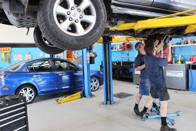Currimundi Automotive Service - Warana Mechanic and Car Service | car repair | 1/18 Premier Cct, Warana QLD 4575, Australia | 0754376911 OR +61 7 5437 6911