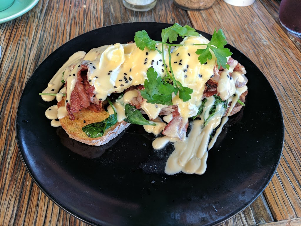 The Journal Cafe | 88 Markeri St, Mermaid Waters QLD 4218, Australia | Phone: (07) 5572 7937