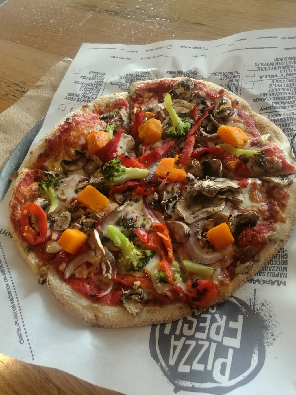 Pizza Fresh Co Minto | meal delivery | 69a/10 Brookfield Rd, Minto NSW 2566, Australia | 0298247824 OR +61 2 9824 7824