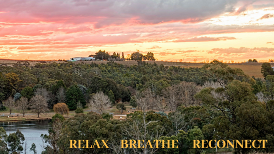 Lakeview Luxury Retreat | lodging | 57 Stanford Rd, Canobolas NSW 2800, Australia | 0263653378 OR +61 2 6365 3378