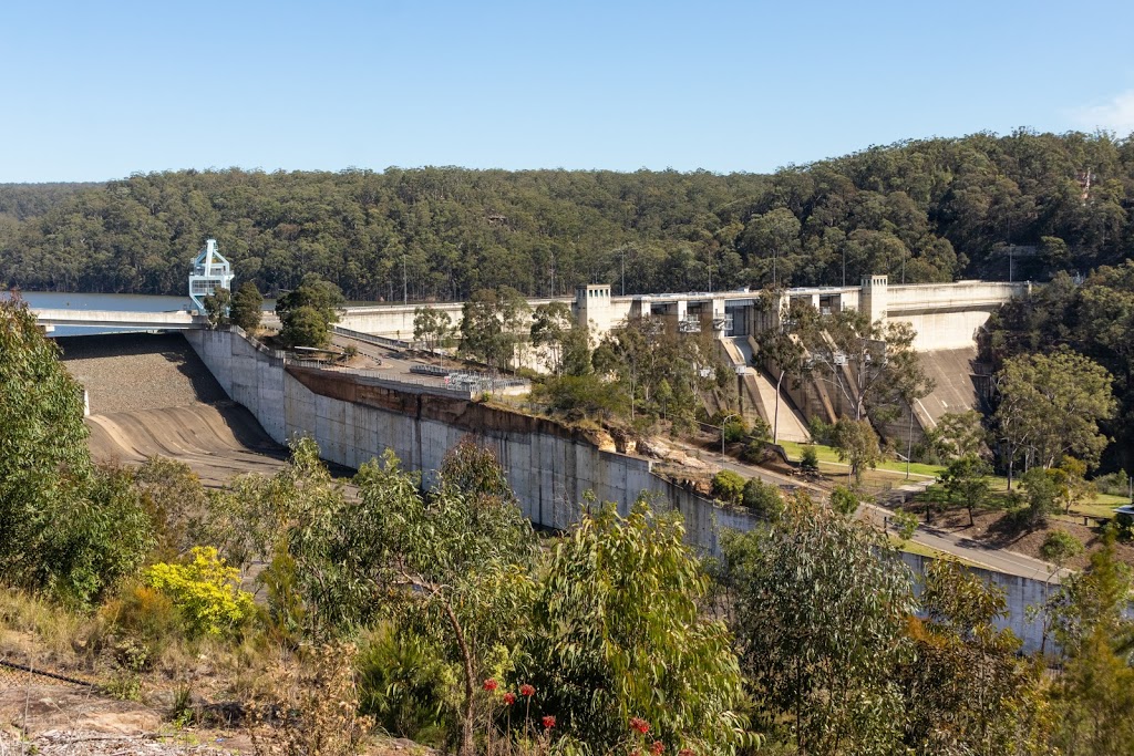 Warragamba Dam | tourist attraction | Crest Rd, Warragamba NSW 2752, Australia | 0247744433 OR +61 2 4774 4433