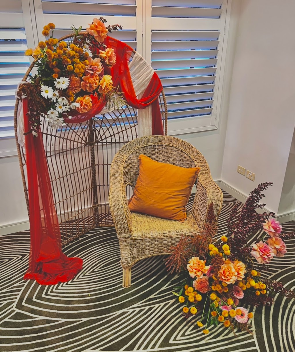 Hello Daisy Floral Design | St James Rd, Varroville NSW 2566, Australia | Phone: 0423 559 205