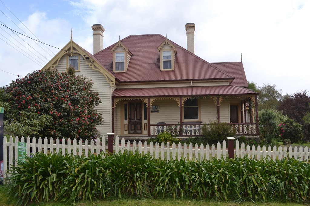 Cambridge House B&B | lodging | 2 School Rd, Geeveston TAS 7116, Australia | 0362971561 OR +61 3 6297 1561