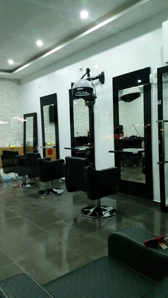 Ranas Hair Design | 5/56 Broadarrow Rd, Narwee NSW 2209, Australia | Phone: (02) 9534 3828