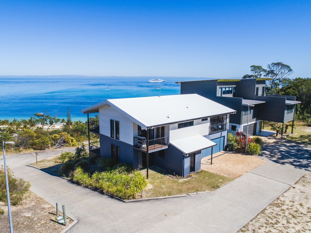 2 Coral Crescent | lodging | 2 Coral Crescent, Tangalooma QLD 4025, Australia | 1300652250 OR +61 1300 652 250