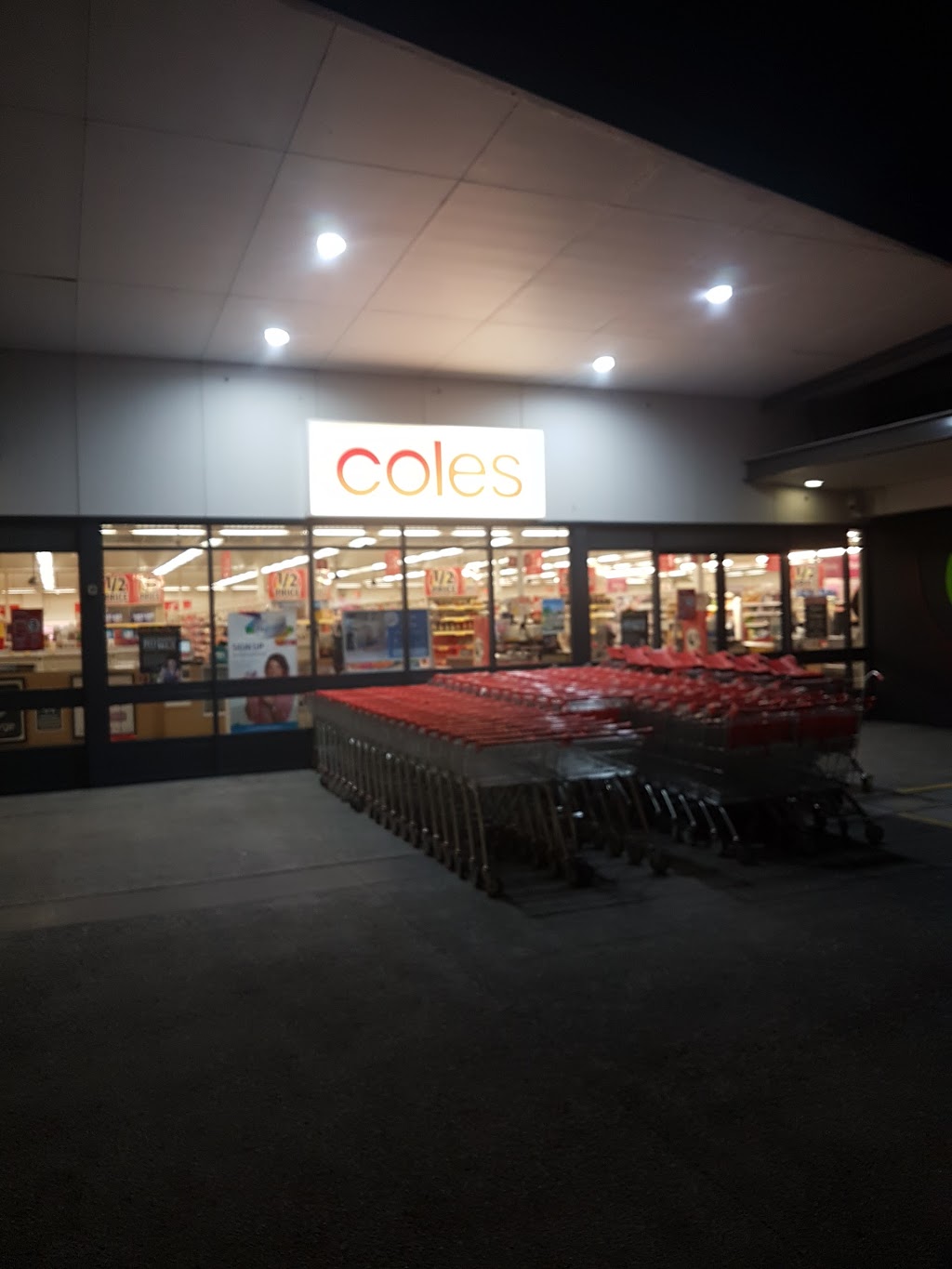 Coles Ferny Grove | supermarket | 45-47 McGinn Rd, Ferny Grove QLD 4055, Australia | 0738514620 OR +61 7 3851 4620