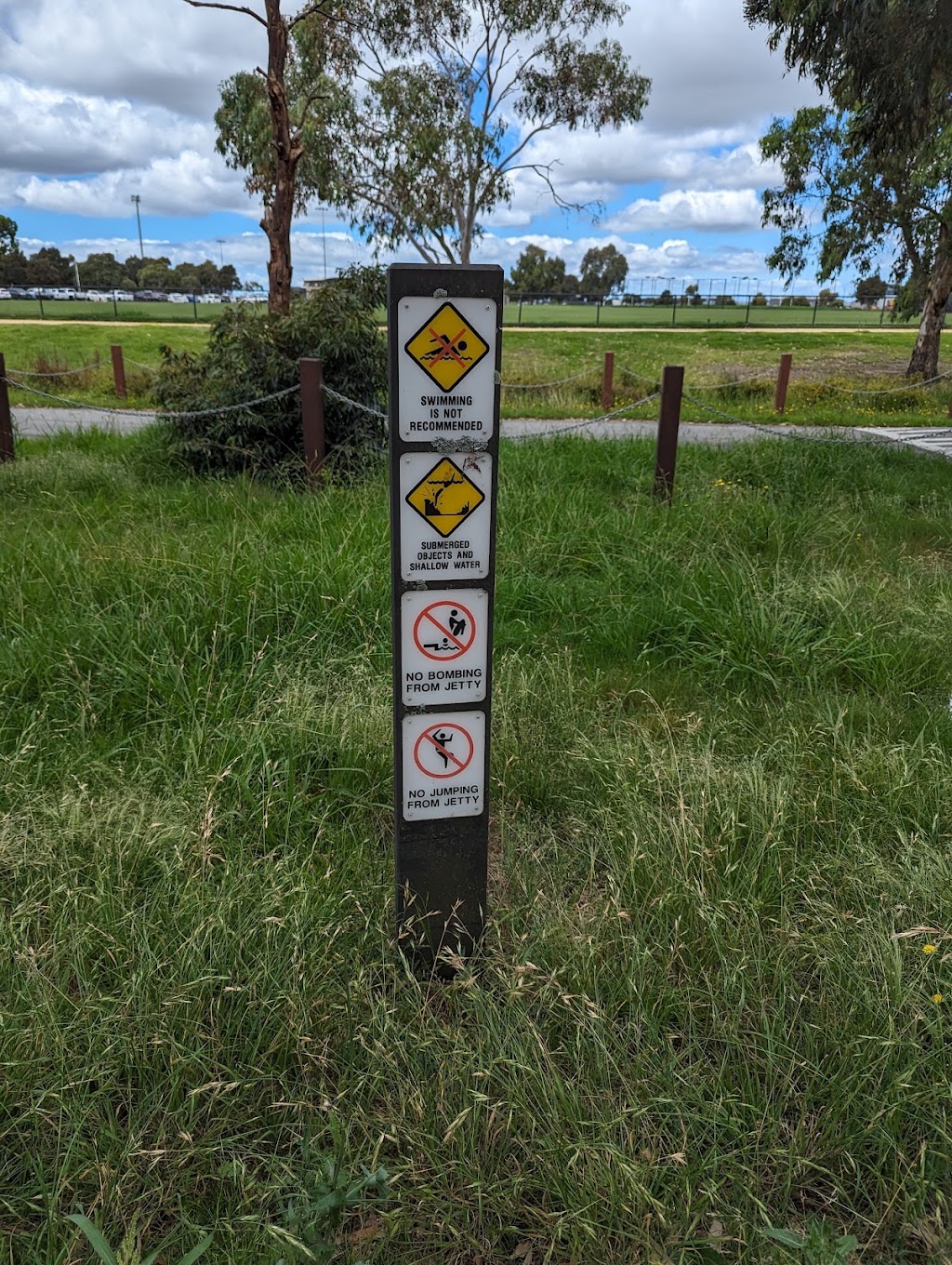 Casey Fields | 160 Berwick-Cranbourne Rd, Cranbourne East VIC 3977, Australia | Phone: (03) 9705 5200