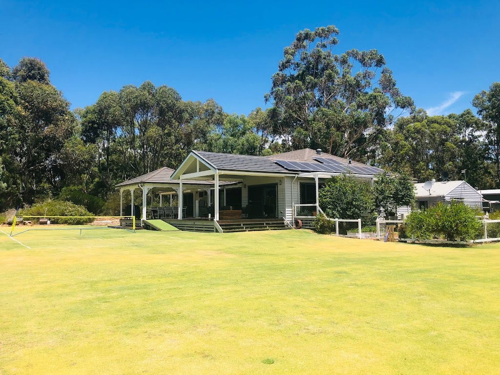 Yallingup Country Homestead | 38 Lagoon Dr, Yallingup WA 6282, Australia | Phone: 0417 120 053