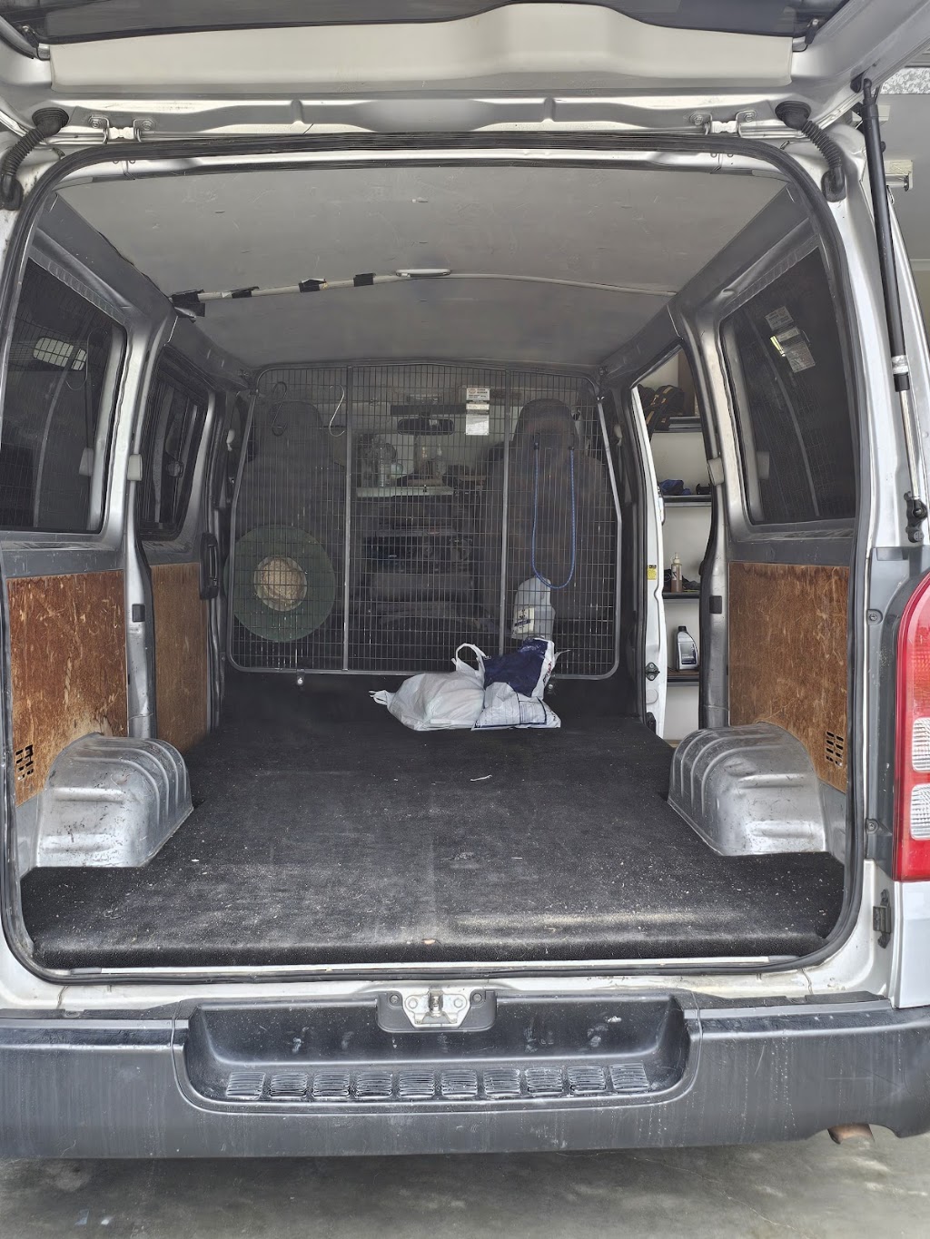 Man On A Van | 31 Jarrahwood Circuit, Clyde VIC 3978, Australia | Phone: 0475 585 650