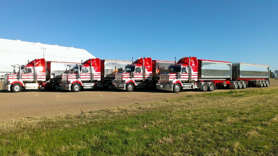 JS Transport Group | 337/341A Pacific Hwy, Heatherbrae NSW 2324, Australia | Phone: (02) 4980 0600