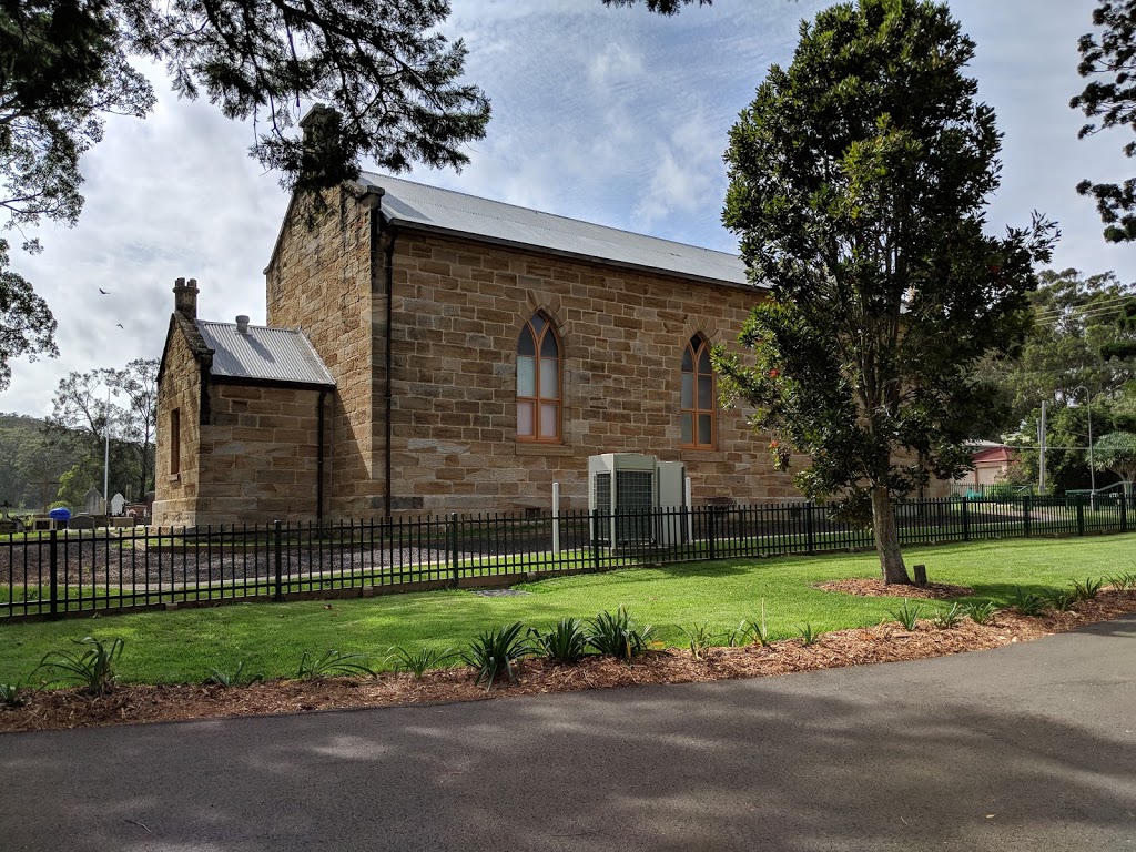 Holy Cross Catholic Church | 9 Humphreys Rd, Kincumber South NSW 2251, Australia